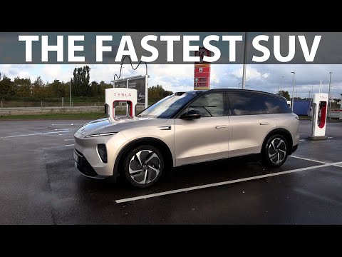 Nio EL8 1000 km challenge with battery swap