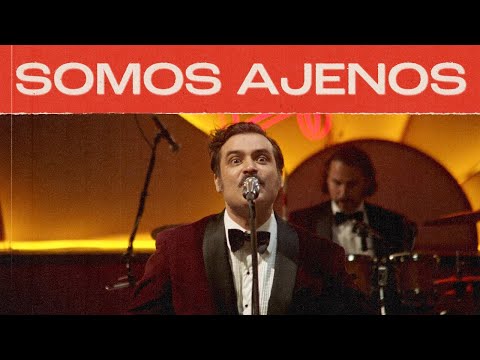 Enjambre - Somos Ajenos (Noches De Salón)