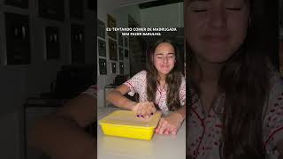 EU TENTANDO COMER DE MADRUGADA SEM FAZER BARULHO!