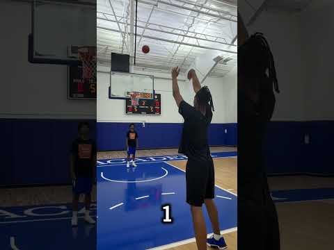 Campers Take on Coaches in a Free Throw Battle 👀