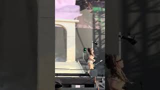 Halsey Performs Rock Version of 'Closer' at 2026 Mad Cool Festival