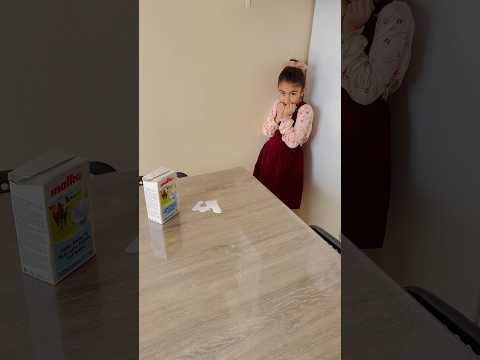 LEA, LA REINE DES BÊTISES ! 👑 #humour #shorts #short #drole #parents #enfants #papa #famille #vlog