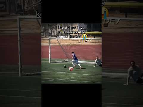 Bro embarrassed him 😂 #trending #football #viralvideo