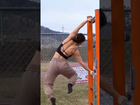 Deadlift to Straddle Human Flag #shorts