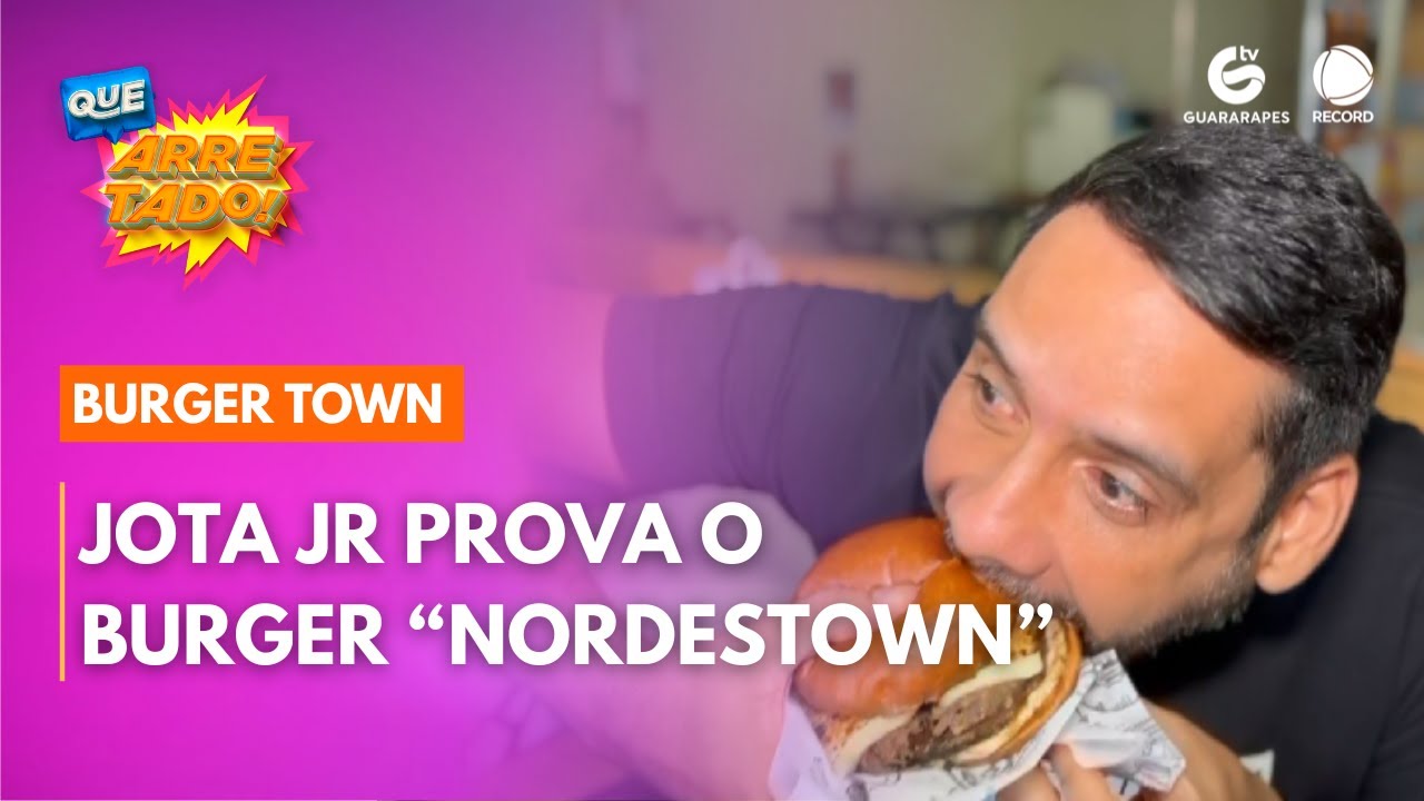 Jota Junior prova mais um hambúrguer participante do Festival Burger Town