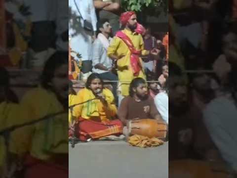 तेरी पड़ेगी नजर दुनिया फेरेगी नजर #bhakti #status #ytshorts #radhekrishnaa #vedios