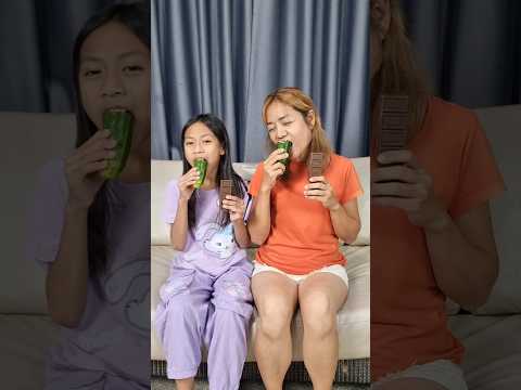 Cute 😎🥰❤️👉🙊😜🥒🍫 #funny #cute #family #หนูดีมาแล้วจ้า