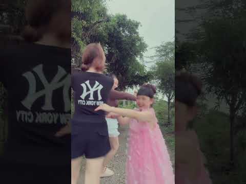 Nhảy theo tụi mình nhe 🫶🏻| Sam Sam | Bé Sún #shorts