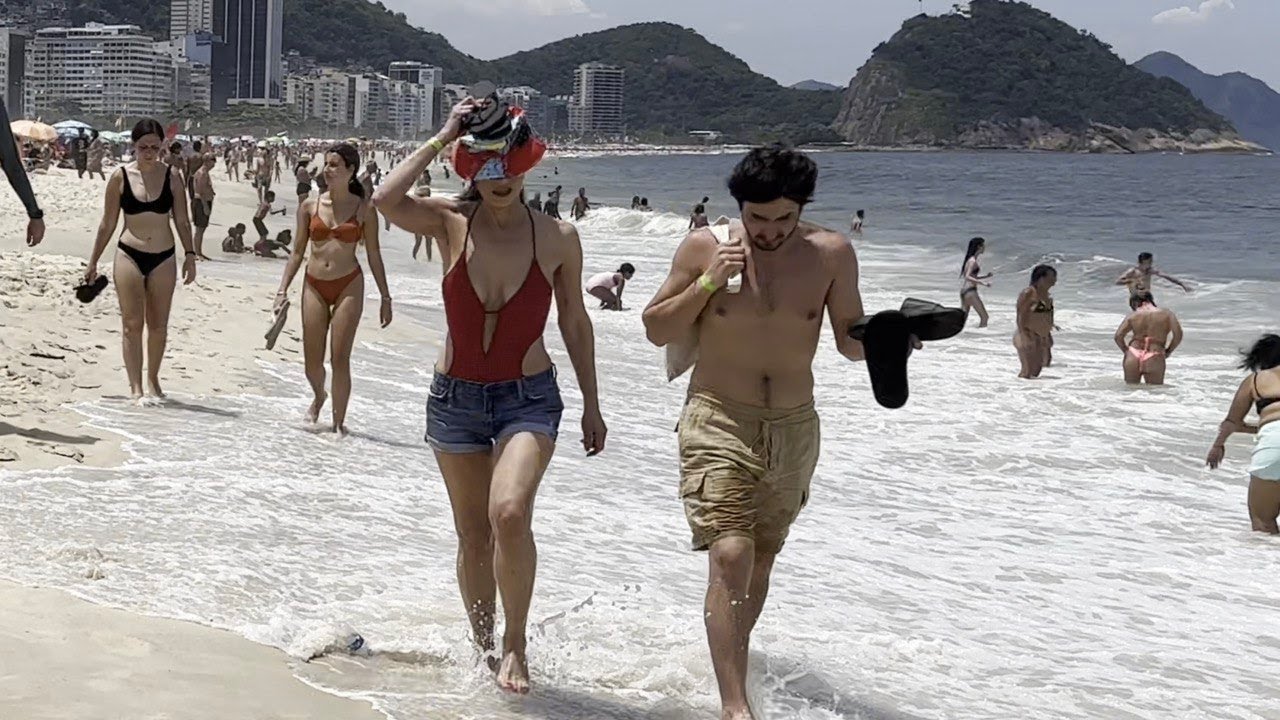 🇧🇷 Nice day at Copacabana beach | beach walk 4k