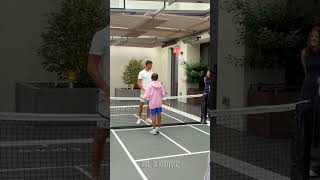 😍 Djokovic plays tennis with a little fan #djokovic