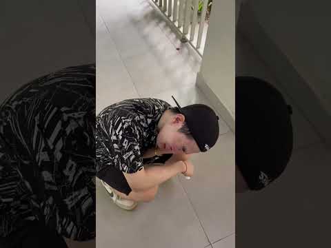 KIỆT HÀ TỊNH BỊ KIẾN CHUI VÀO TAI CẮN GÂY NGUY HIỂM PHẦN 1 #shorts