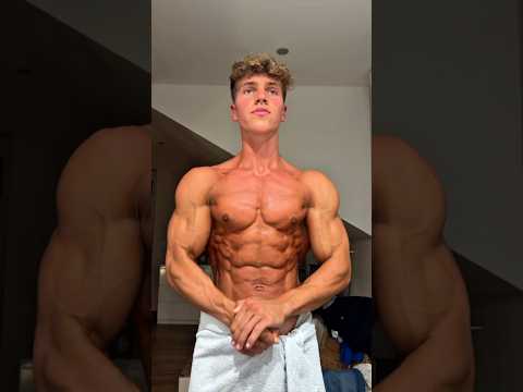 Teen Bodybuilding 18 Yr Old Gymshark Fitness Model Shredded Body Piet Heiker Styrke Studio #fitness