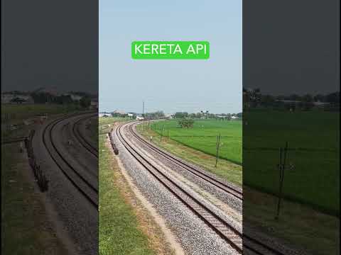 KERETA API#keretaapi #keretaapiindonesi #train #travel #automobile #kai