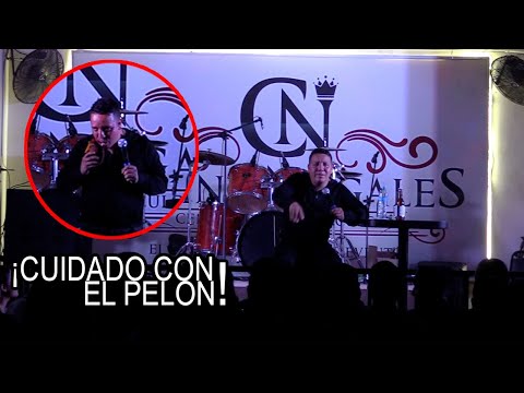 P3L3A CON EL MESERO PELON! | Alan Saldaña en VIVO