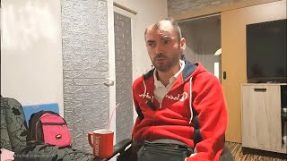 OVAJ ČOVJEK JE PREŽIVIO UDAR STRUJE!