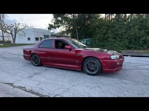 Testing 1200hp R34 sedan