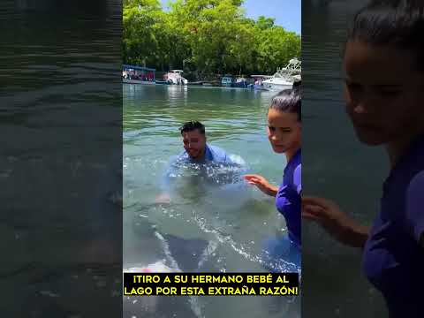 Tiro a su hermano bebé al lago por esta extraña razón #shorts #shortsyoutube