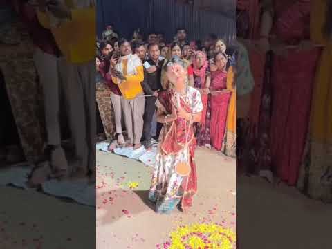 प्रेमानन्दजी महाराज ने दिए सुंदर दर्शन #premanandjimaharaj #प्रेमानंद #vrindavan #premmandir  #short