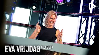 Eva Vrijdag - LIVE @ MixMarathon 10 Years (DJ-set) | SLAM!