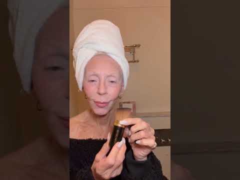 ستايل راقي وجذاب من ست أجنبية أنيقة 💄 | Elegant Makeup Routine by a Mature Lady ✨