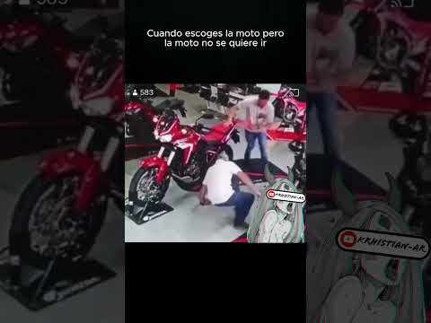 CUANDO LA MOTO NO SE QUIERE IR #motorcycle #humor #bike #biker #meme #memes #funny #rider #ride