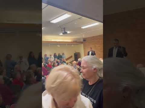 c9ecaafb 7f62 4474 8fee e2cd3688a561