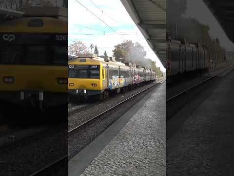 CP 1408 taking 3267 to Campolide #trains #trainspotter #shorts #carcavelos