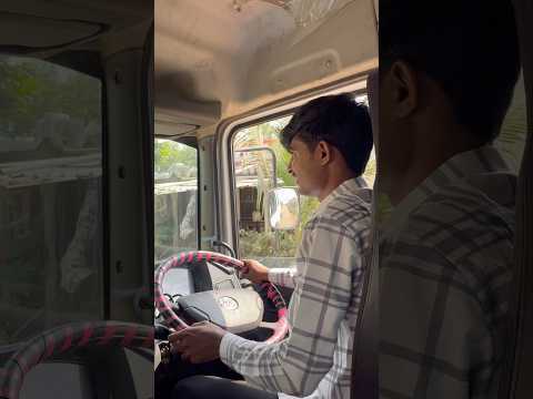 Driving lover..❤️  #trending #driving #trucklife