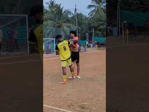 Are your friends like this 🙄😇😅#shorts #shortfeed #football #funny #keralafootball #footballmalabar