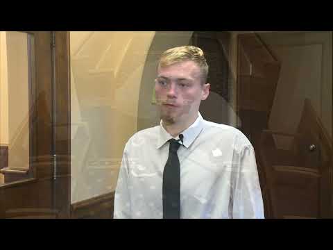 Watch: Ohio Man Breaks Handcuffs, Throat-Punches Deputy In Wild Courthouse Escape