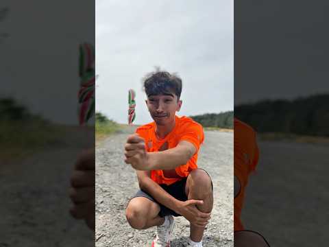 Onat Genç Fakir Çocuğun Şekerini Kırdı #shorts