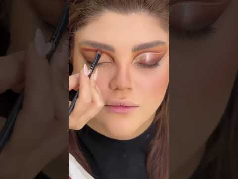تعليم رسمه الكت كريس بطريقه بروفيشنال خطوة بخطوة زى الأجانب Professional Cut Crease Makeup Tutorial