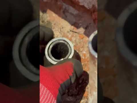 Как заварить трубу в углу? #pipeline #welder #antiwelder