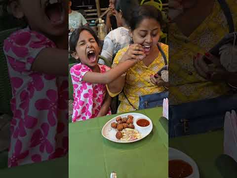 funny baby eating 😋 🤣 #shorts #viral #trending #mantumommagic #youtubeshorts #funny