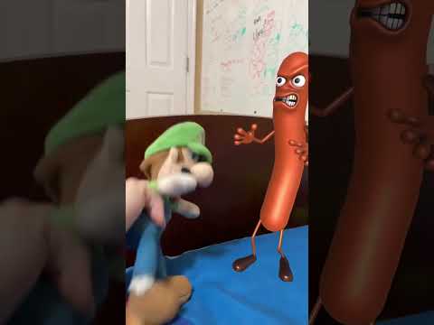 Luigi vs Salchicha loca 🤣 #luigi #shorts #humor