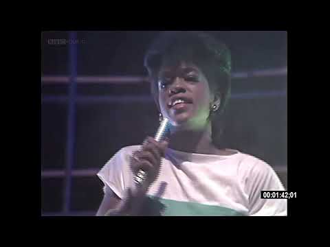 Evelyn King  Love Come Down   TOTP  1982