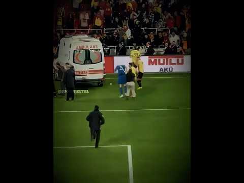 Other Fans Vs Players + This Fan