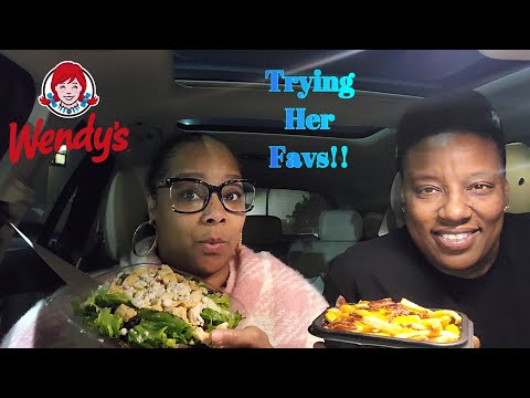 TRYING MY BABY'S FAVORITE WENDY'S ORDER!