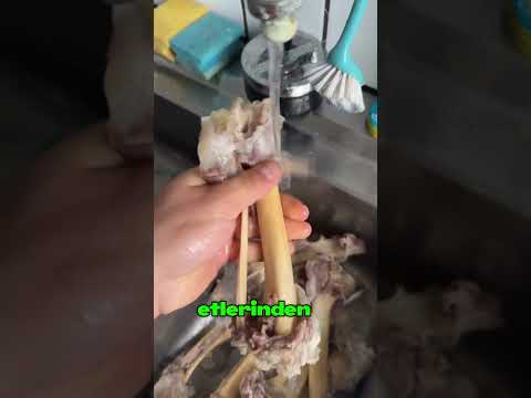 Teslasına Kemikli Direksiyon Takan Adam !