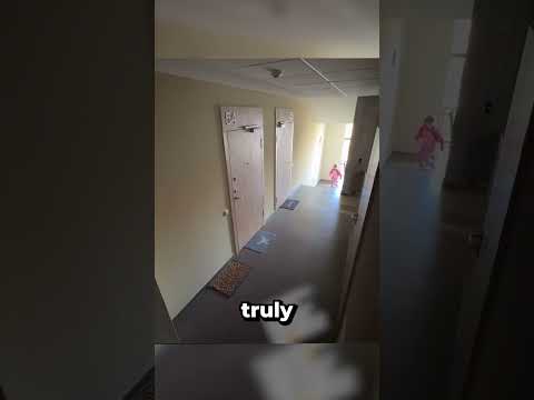 A MAN CHASES THIS LITTLE GIRL IN THE BUILDING! 😱