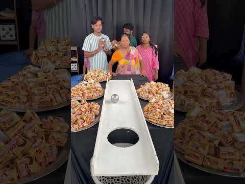 Roll two still ball drop big hole collect six big plate Parle ji biscuits challenge big 5435#shorts