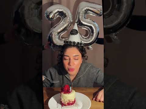 Benim 25 yaşım ve 8 Mart kadınlar günümüz kutlu olsun #happybirthday #doğumgünü #8mart #viralshorts
