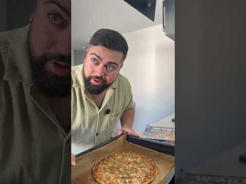 Mamas Liebling wohnt nicht mehr hier 🥲🍕 Wer kennt’s auch? #pizza #geschwister @mjcomedy20