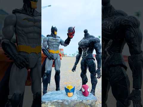 Spider Man's Head Picking Challenge | Marvel Toys