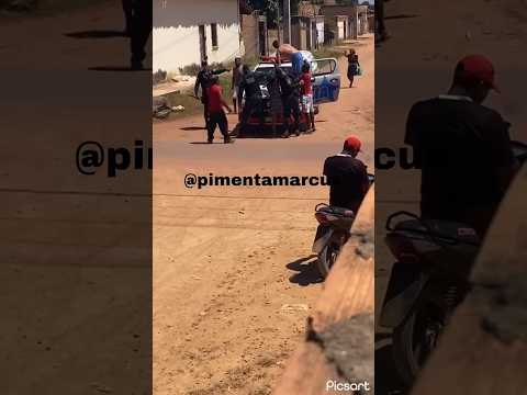 HOMEM EM SURTO DESTRÓI VIATURA DA PM🚨(PARÁ)