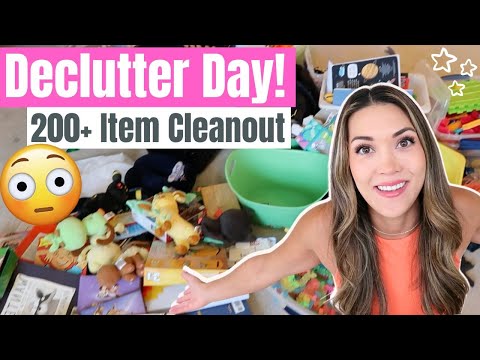 EXTREME DECLUTTER DAY 😲  200+ Item Junk Room & Toy Declutter | Decluttering Journey Tips