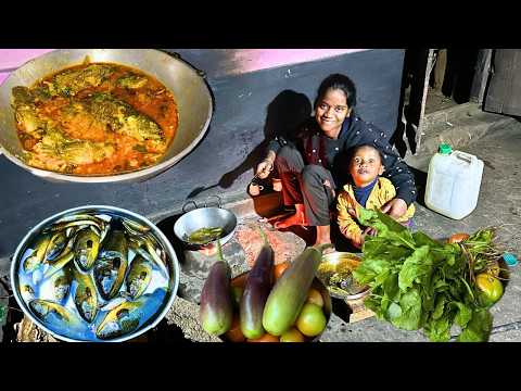 Fish Curry Cooking In Our Old Traditional Method || Tribe People Cooking || Rural Village Life