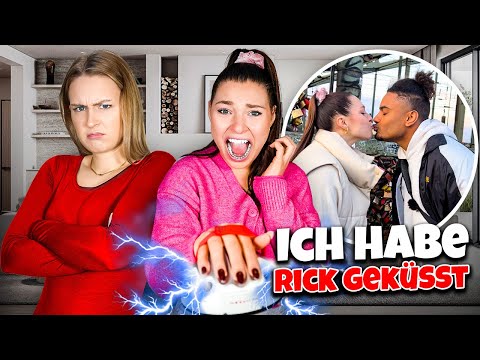 Stehe ich auf Rick? 🫢🤯 Lügendetektor Test mit @TheresaKirchner 😰