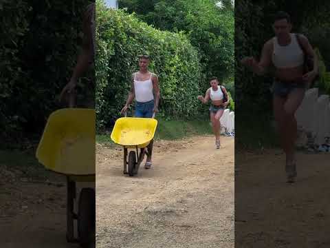 Las amigas flow #humor #yosoydelos7mil #comedy #memes #funny