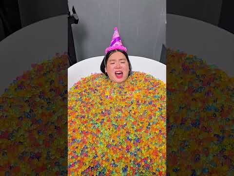 Give me back my birthday present ๐ญ๐๐ก๐ญ๐ฌ๐ฅฐ